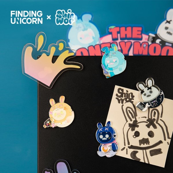 ShinWoo THE LONELY MOON SERIES BADGE